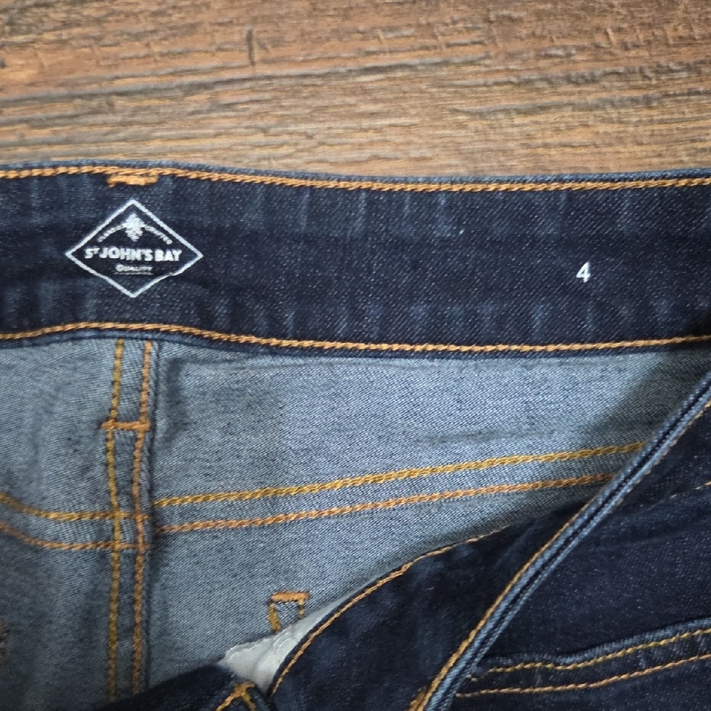 2 Pair Of St. John's Bay Dark Blue Straight Leg Jeans - Picture 7 of 7
